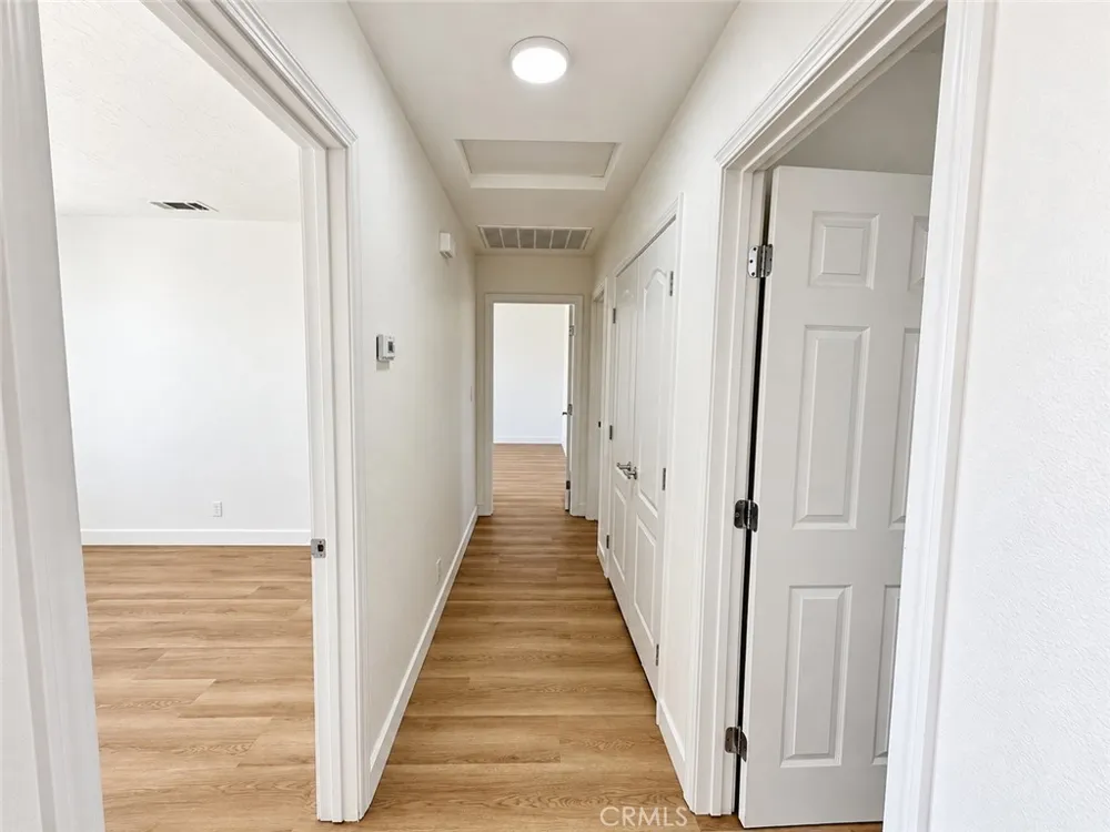 10968 Nambe Apple Valley, CA 92308
