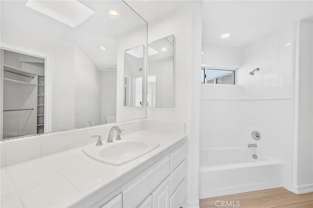 716 Calle Monserrat San Clemente, CA 92672