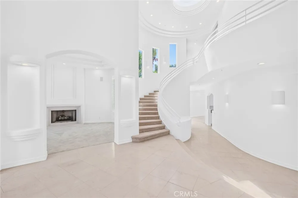 716 Calle Monserrat San Clemente, CA 92672