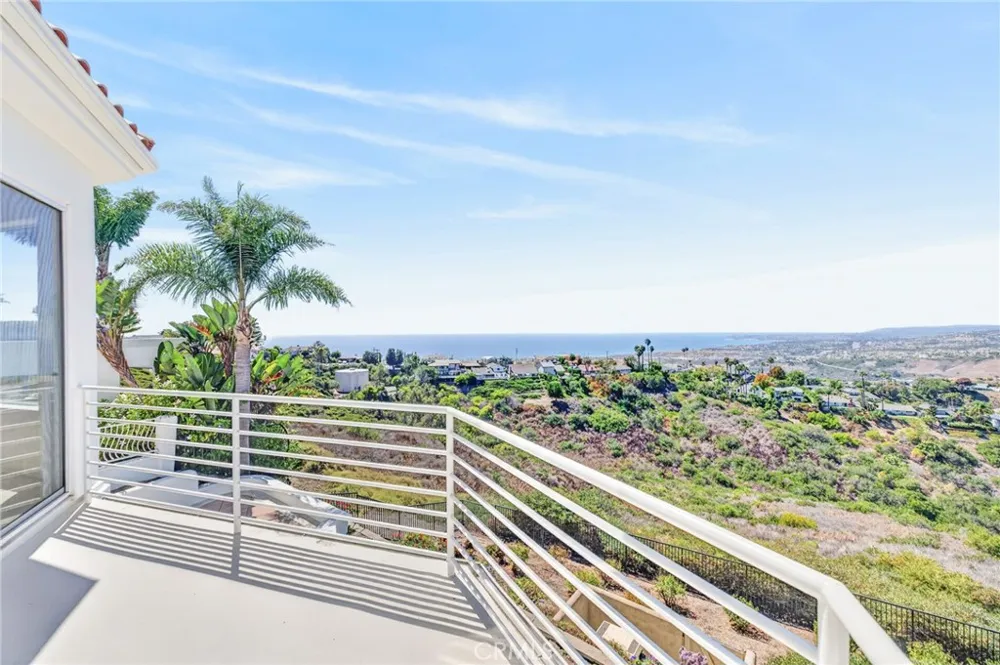 716 Calle Monserrat San Clemente, CA 92672