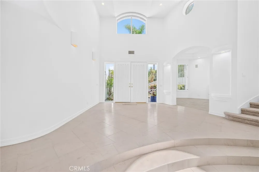 716 Calle Monserrat San Clemente, CA 92672