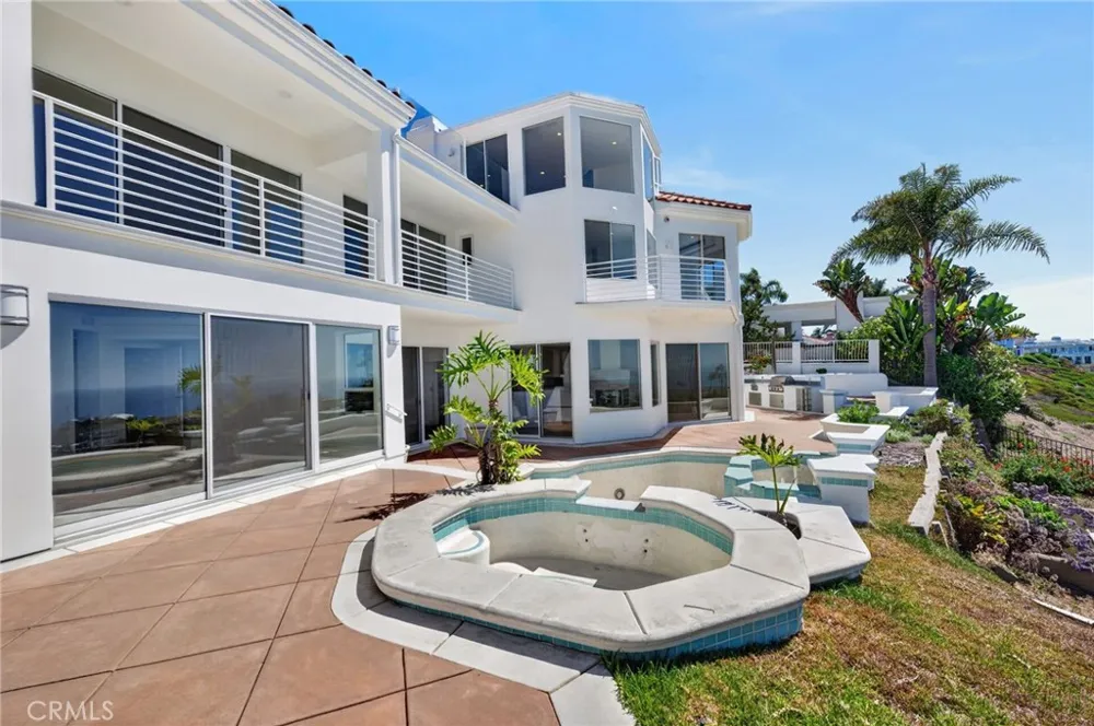716 Calle Monserrat San Clemente, CA 92672