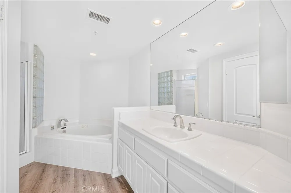 716 Calle Monserrat San Clemente, CA 92672