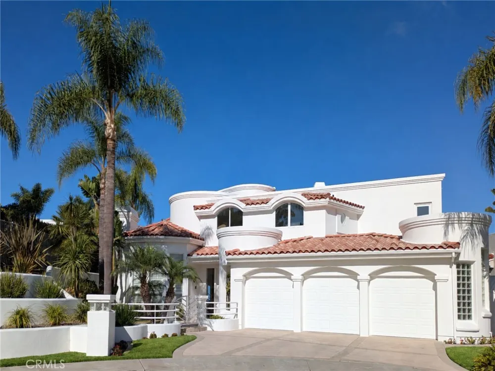 716 Calle Monserrat San Clemente, CA 92672