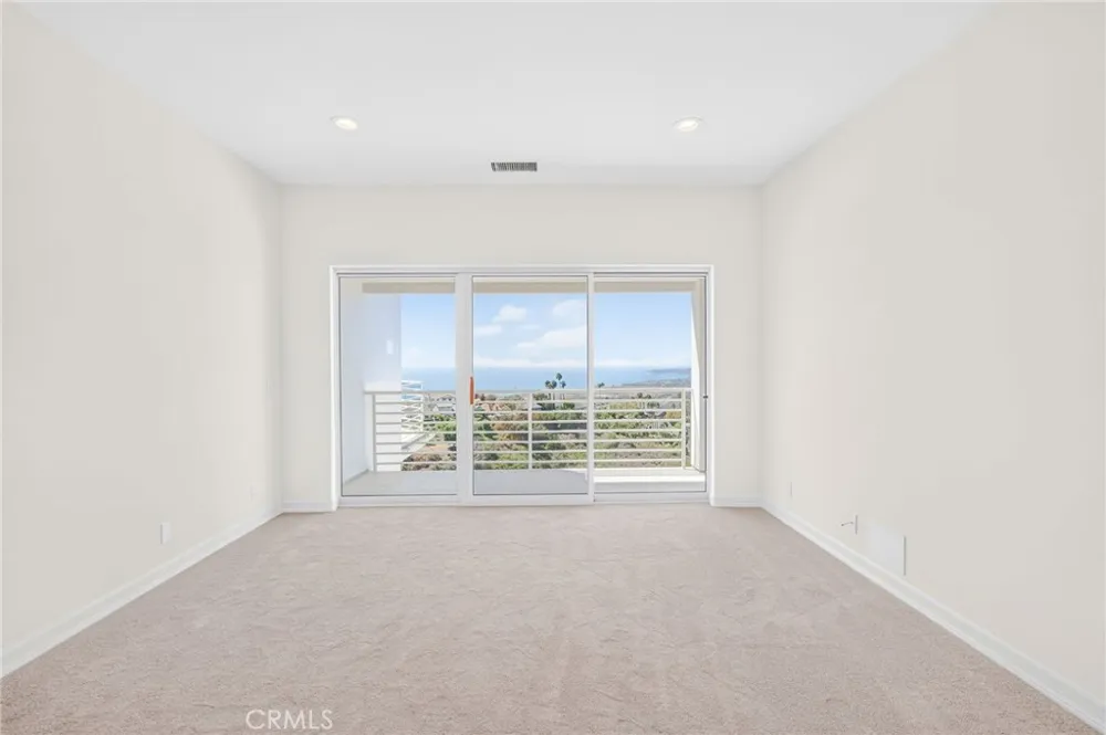 716 Calle Monserrat San Clemente, CA 92672