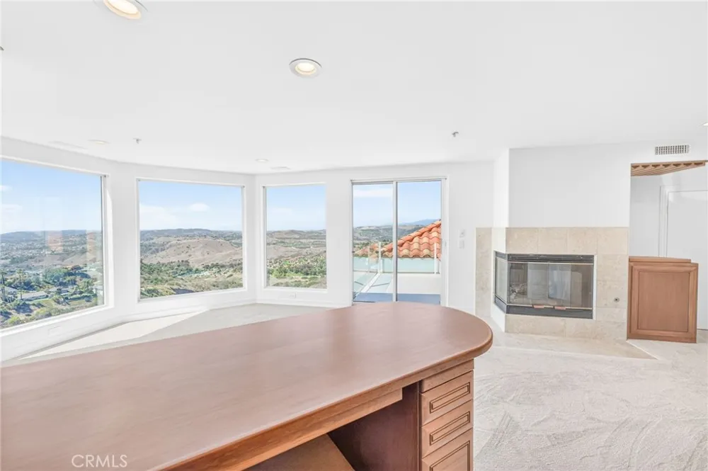 716 Calle Monserrat San Clemente, CA 92672
