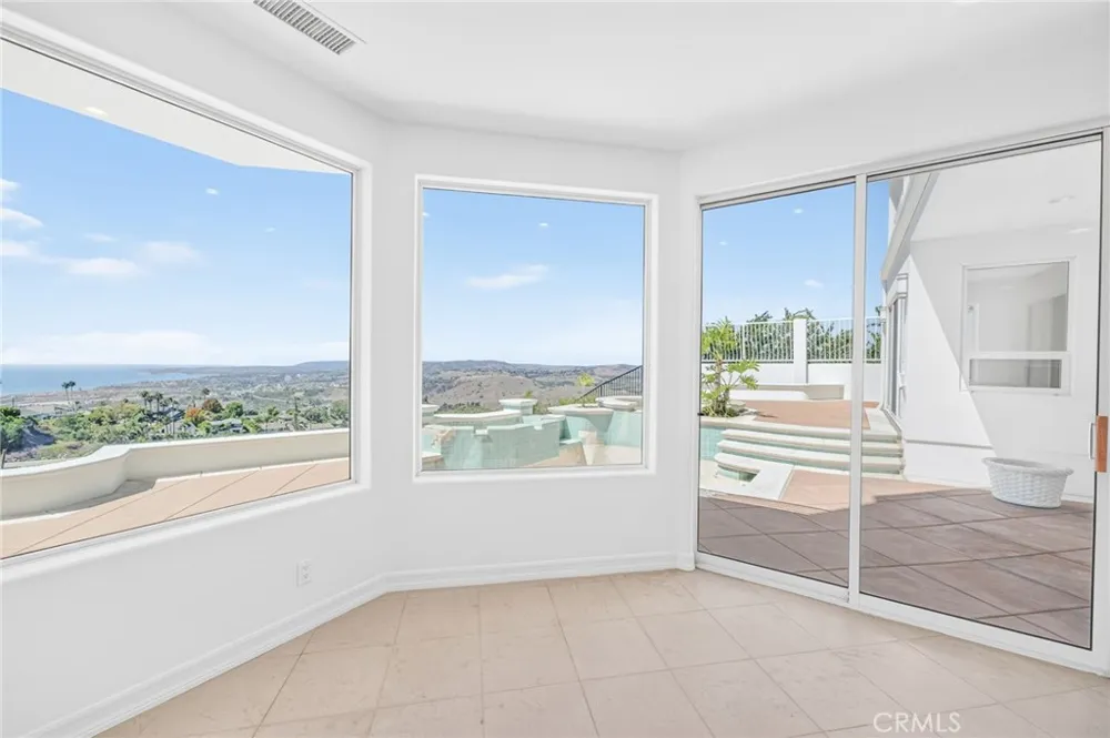 716 Calle Monserrat San Clemente, CA 92672