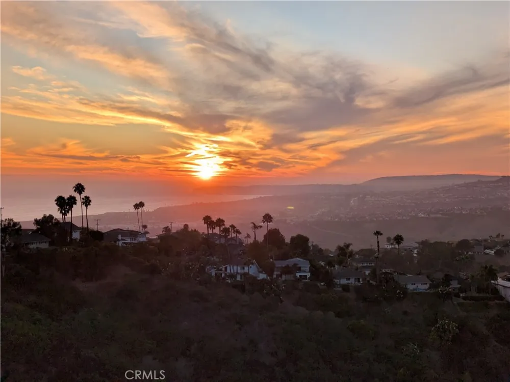 716 Calle Monserrat San Clemente, CA 92672
