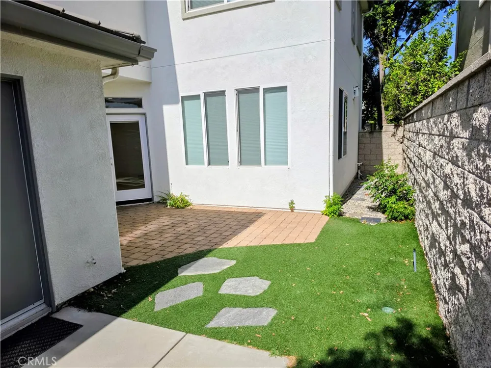 11468 Oakford Porter Ranch, CA 91326
