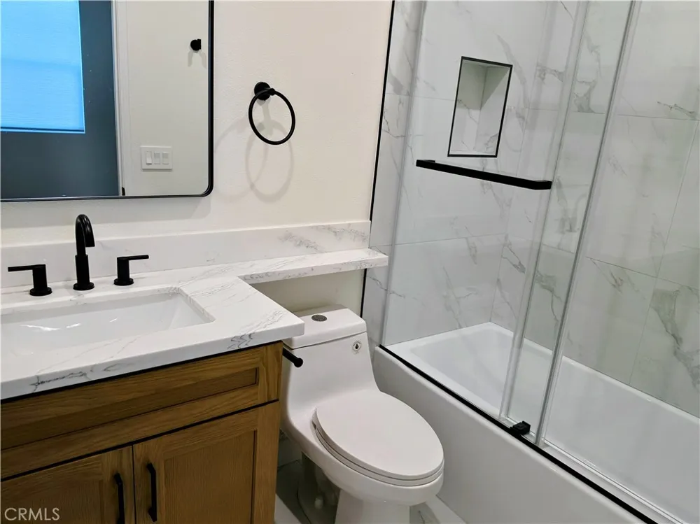 11468 Oakford Porter Ranch, CA 91326