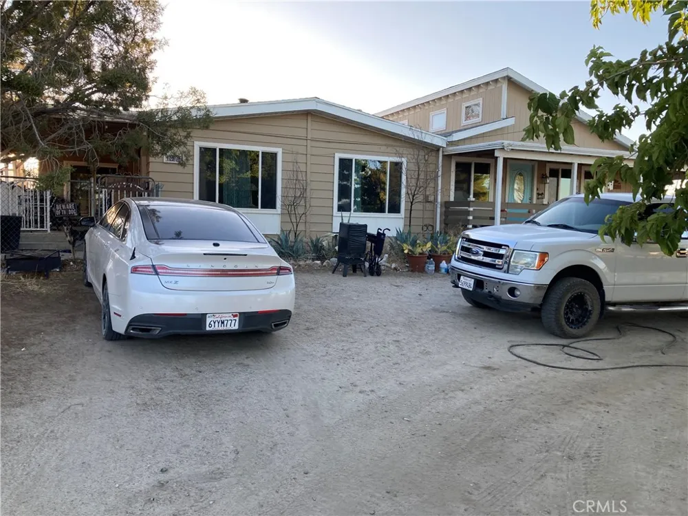 1948 Smoke Tree Pinon Hills, CA 92372