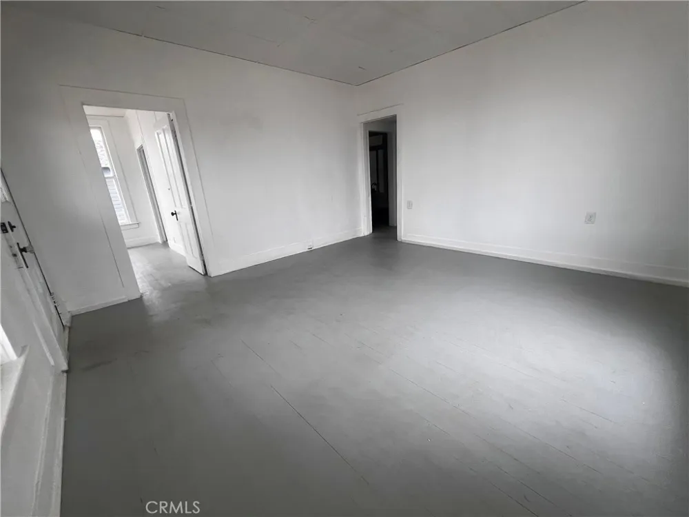 321 Bazoobuth Needles, CA 92363