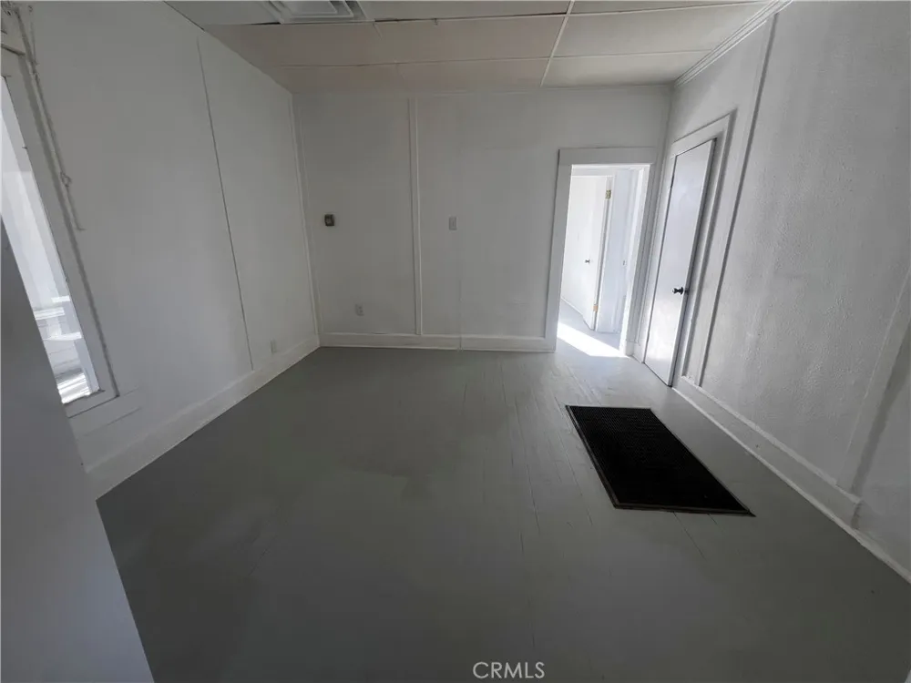 321 Bazoobuth Needles, CA 92363