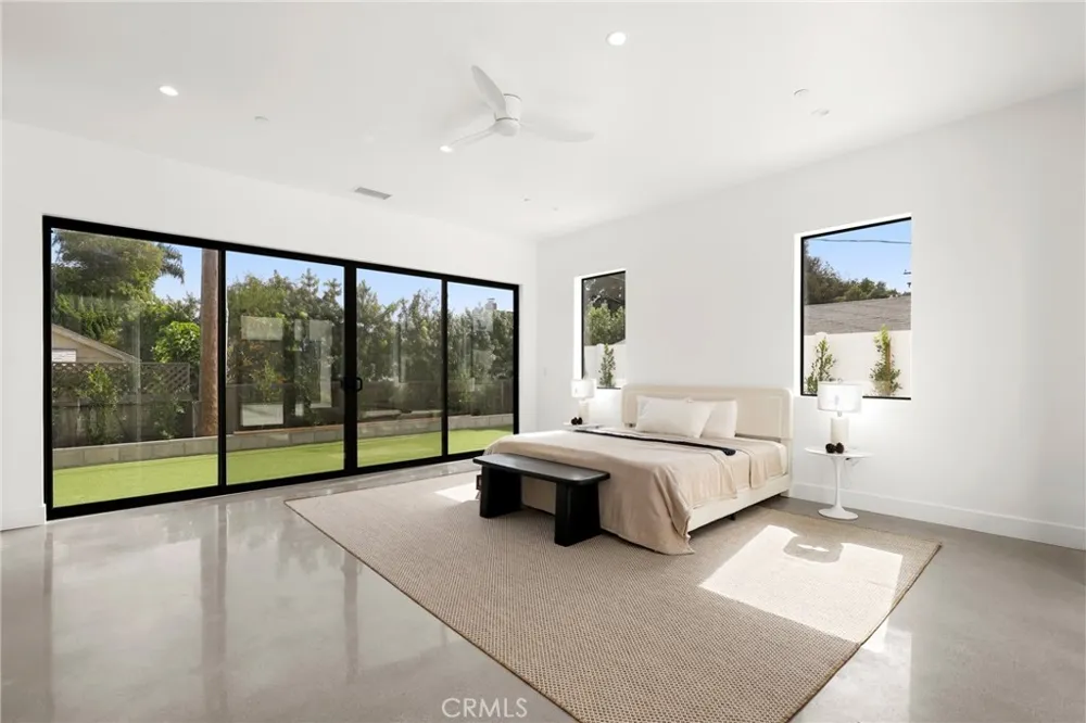228 Costa Mesa Street Costa Mesa, CA 92627