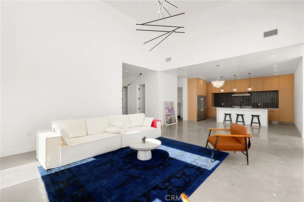 228 Costa Mesa Street Costa Mesa, CA 92627