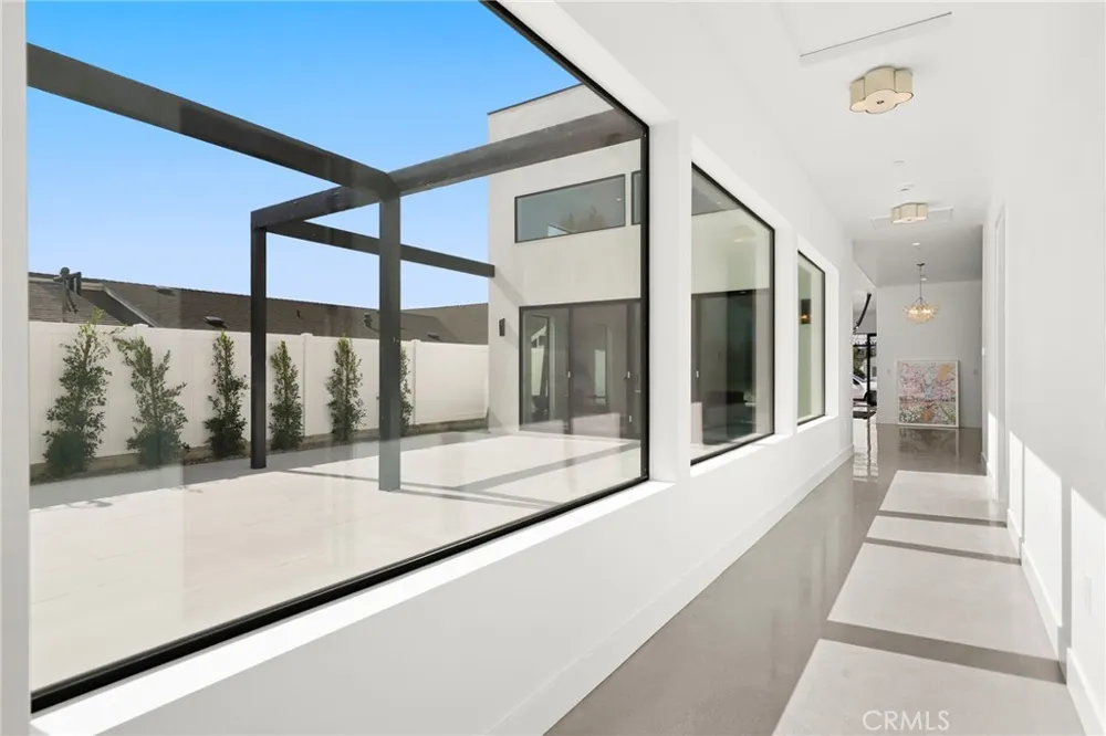 228 Costa Mesa Street Costa Mesa, CA 92627