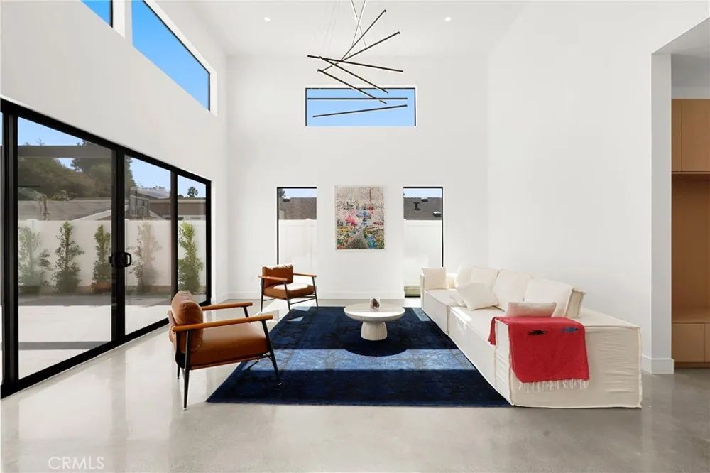 228 Costa Mesa Street Costa Mesa, CA 92627