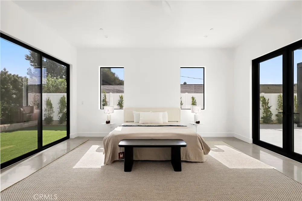 228 Costa Mesa Street Costa Mesa, CA 92627