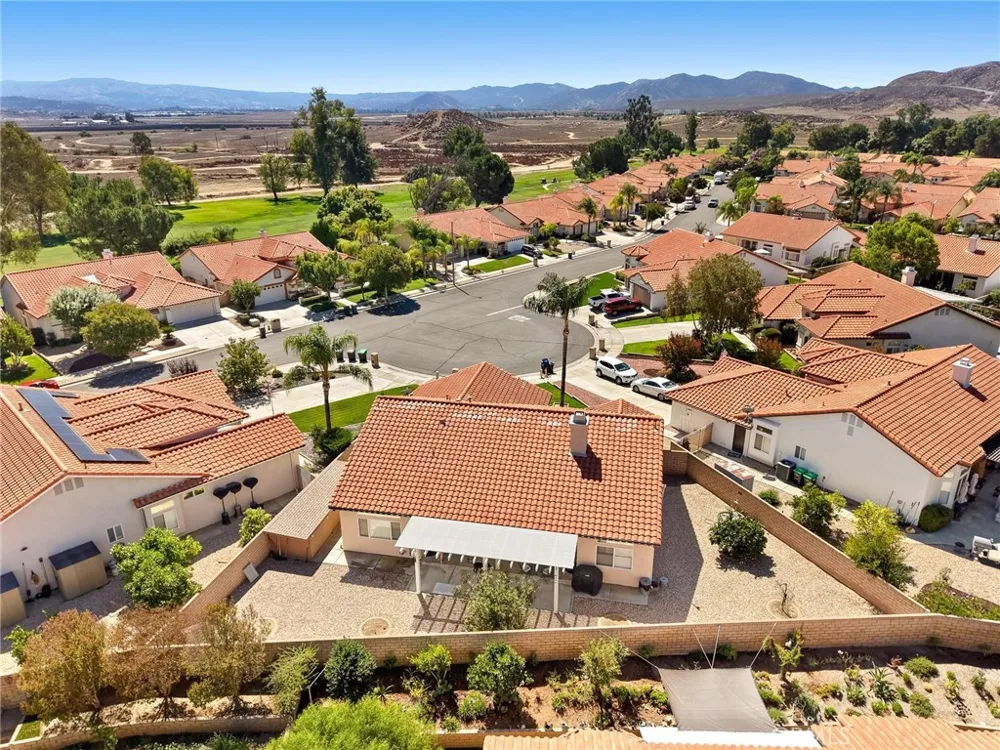 1763 Kiwi Circle Hemet, CA 92545