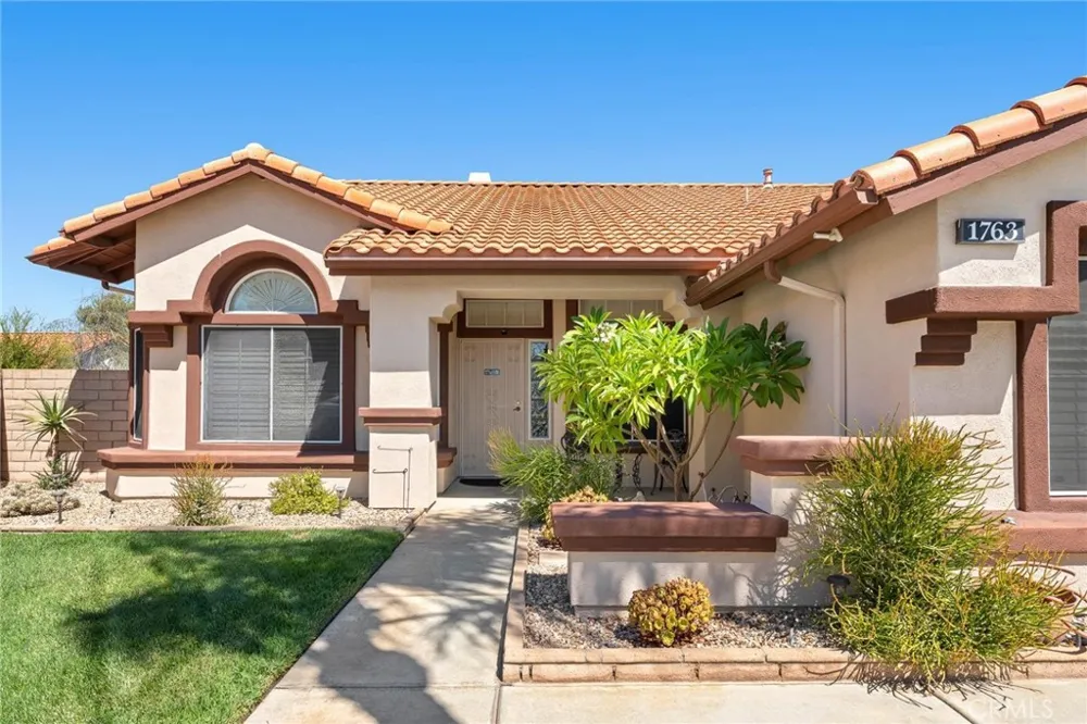 1763 Kiwi Circle Hemet, CA 92545