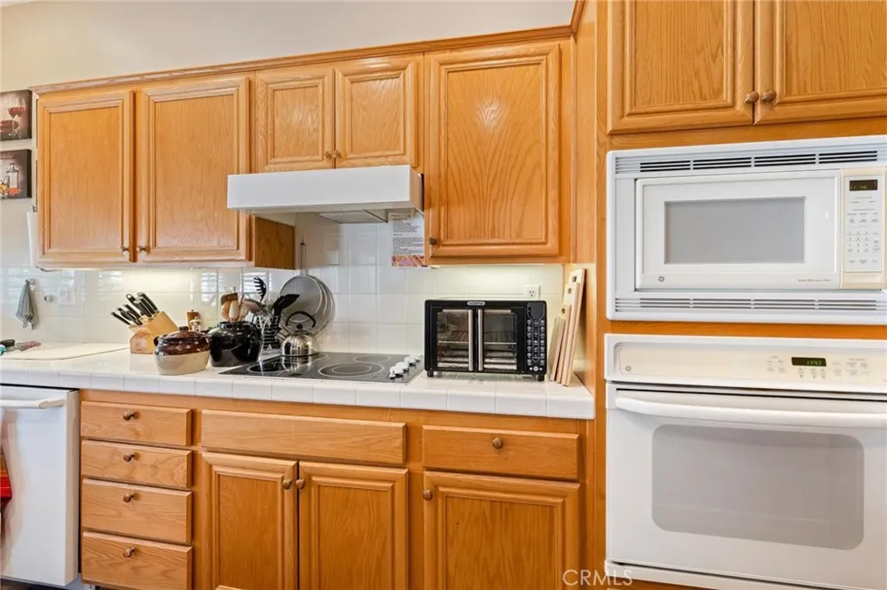 1763 Kiwi Circle Hemet, CA 92545