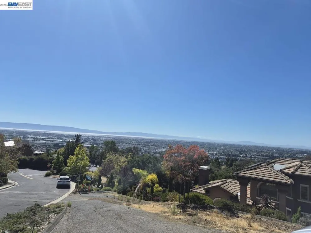 Garin Ave Hayward, CA 94544