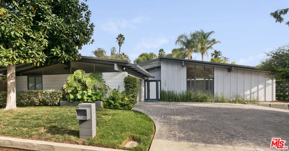 7560 Lolina Lane Los Angeles, CA 90046
