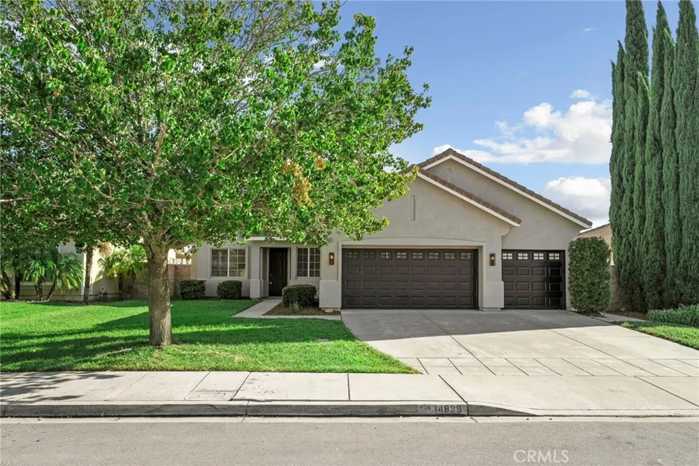 14839 Fairhaven Fontana, CA 92336