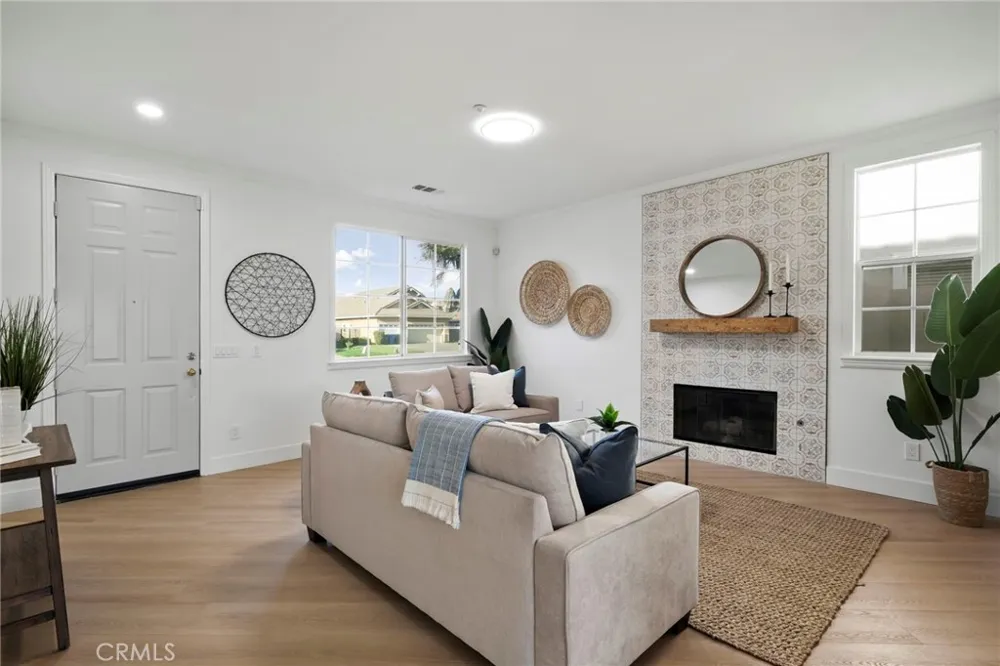14839 Fairhaven Fontana, CA 92336