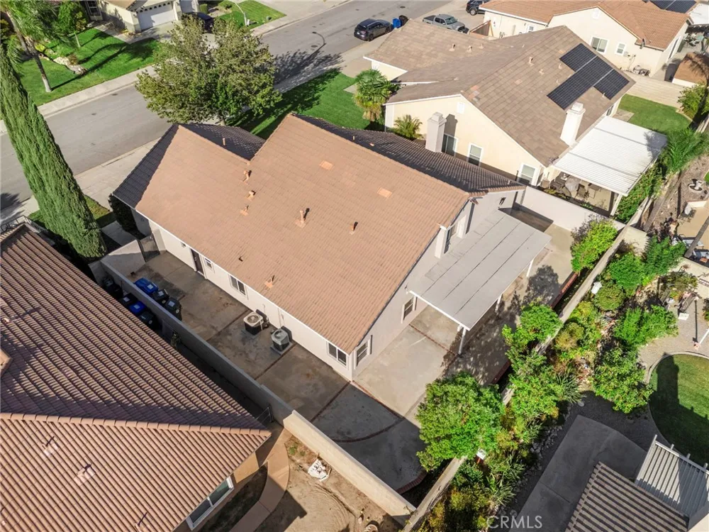14839 Fairhaven Fontana, CA 92336