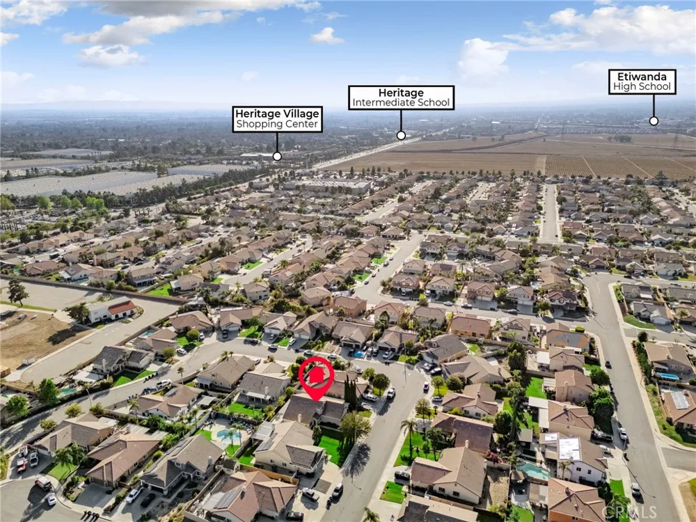 14839 Fairhaven Fontana, CA 92336