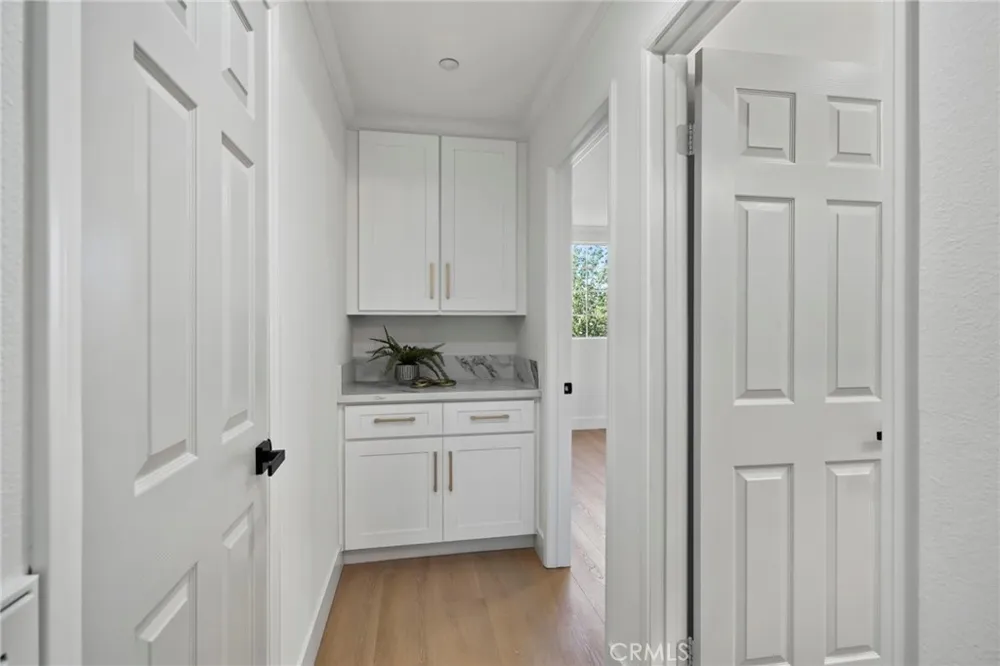 14839 Fairhaven Fontana, CA 92336