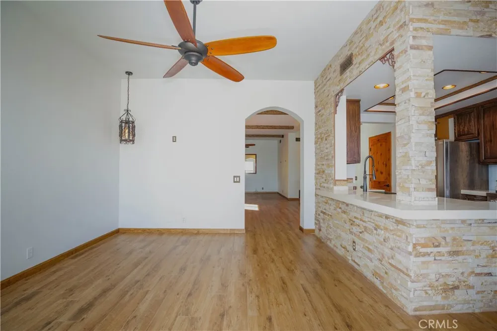 650 Ivywood Lane #E Simi Valley, CA 93065