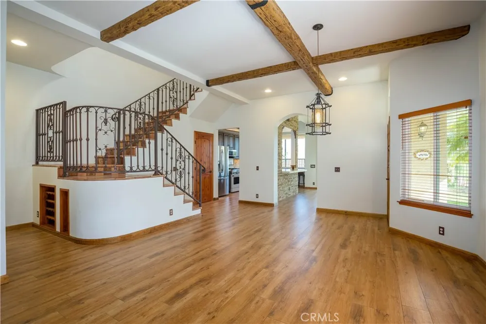 650 Ivywood Lane #E Simi Valley, CA 93065