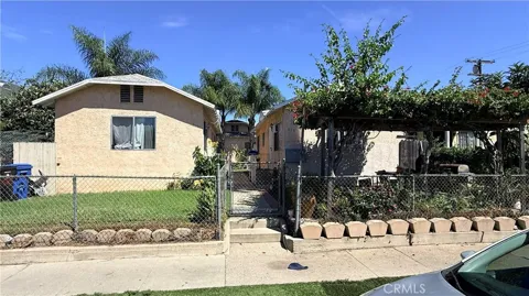 823 W 81st