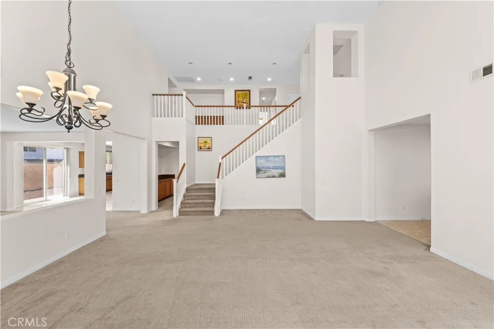 13763 Deerpath Circle Eastvale, CA 92880