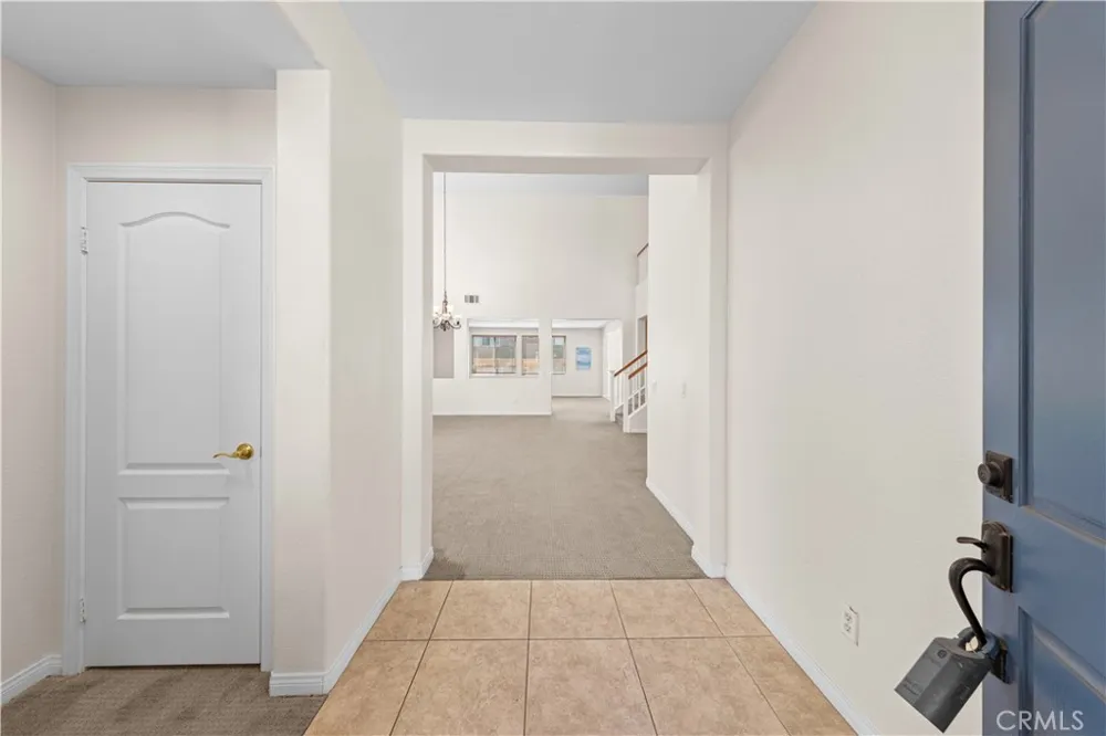 13763 Deerpath Circle Eastvale, CA 92880