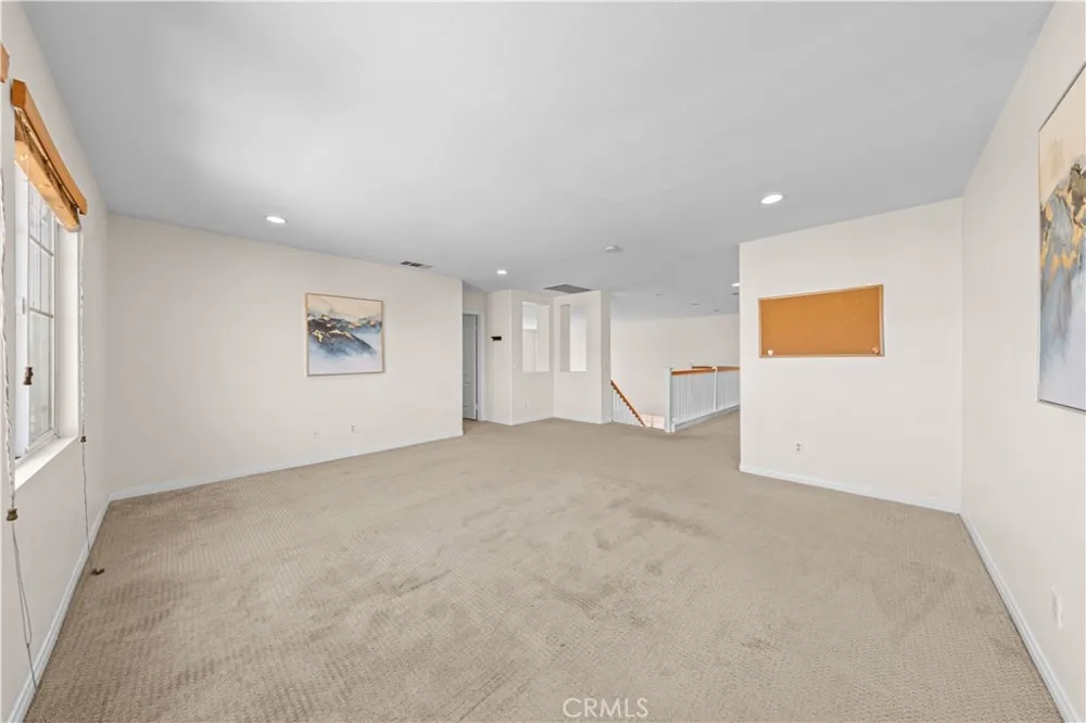 13763 Deerpath Circle Eastvale, CA 92880