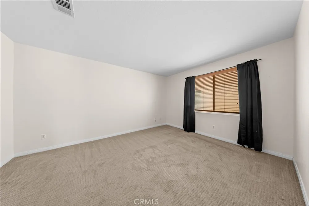 13763 Deerpath Circle Eastvale, CA 92880