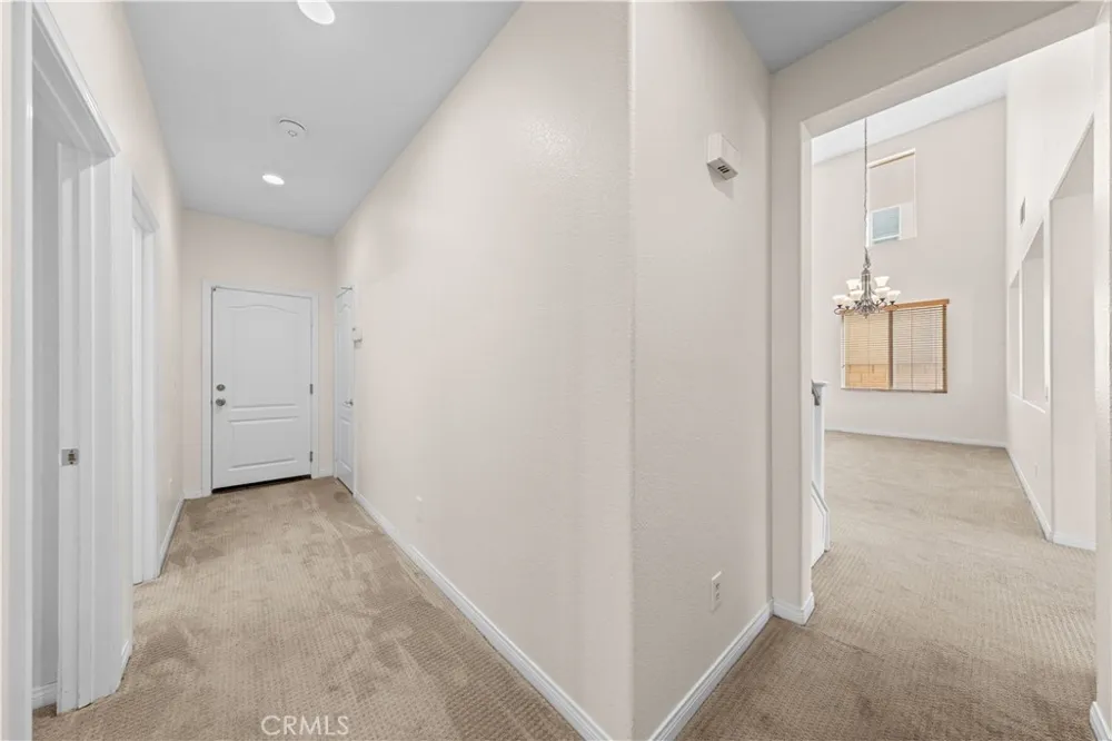 13763 Deerpath Circle Eastvale, CA 92880