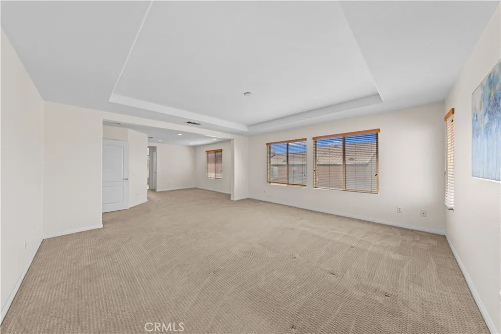 13763 Deerpath Circle Eastvale, CA 92880