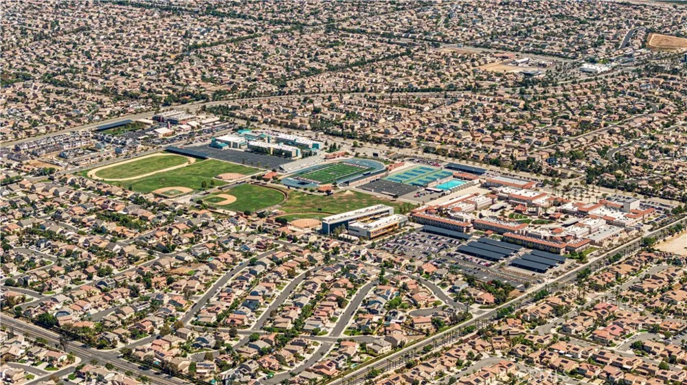 13763 Deerpath Circle Eastvale, CA 92880