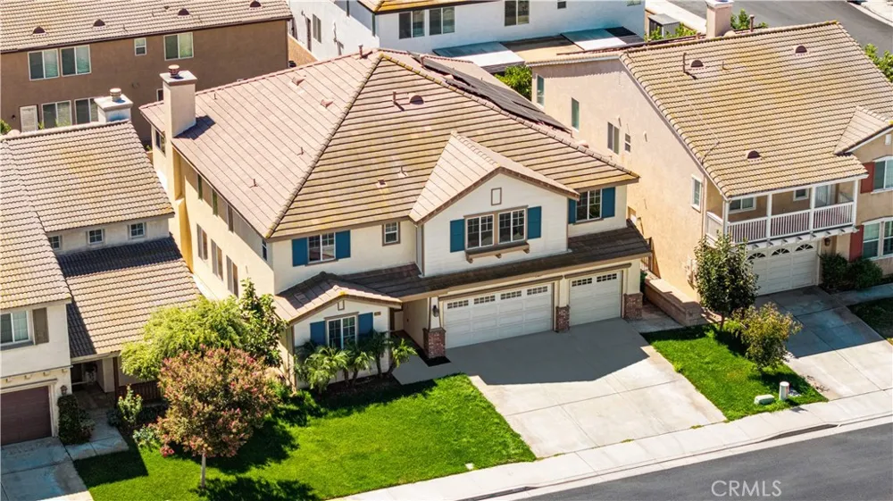 13763 Deerpath Circle Eastvale, CA 92880