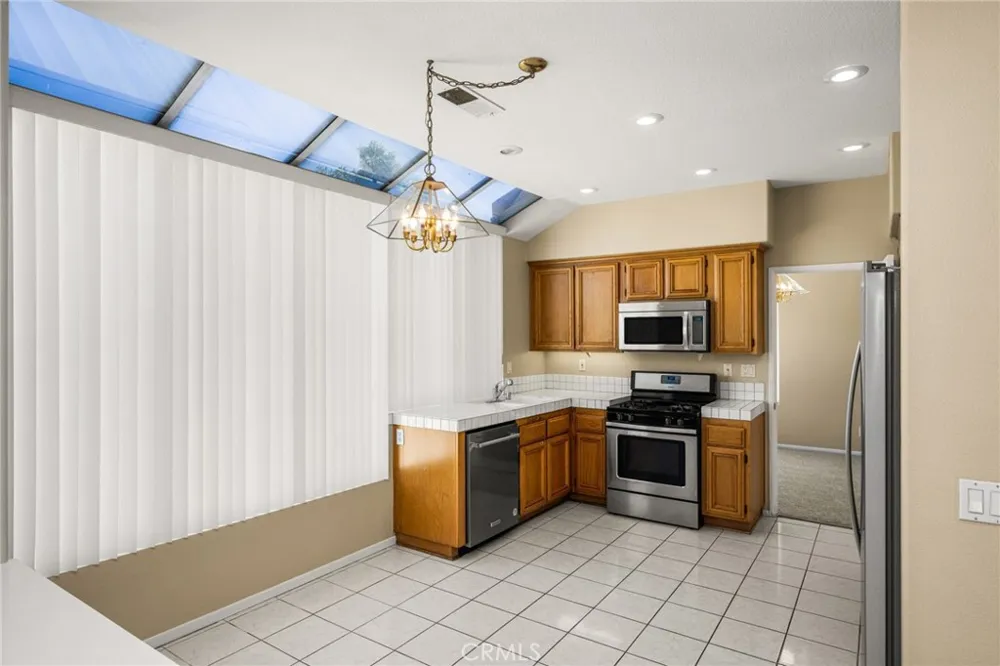 733 S Morningstar Drive Anaheim Hills, CA 92808