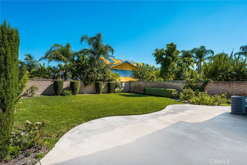 733 S Morningstar Drive Anaheim Hills, CA 92808