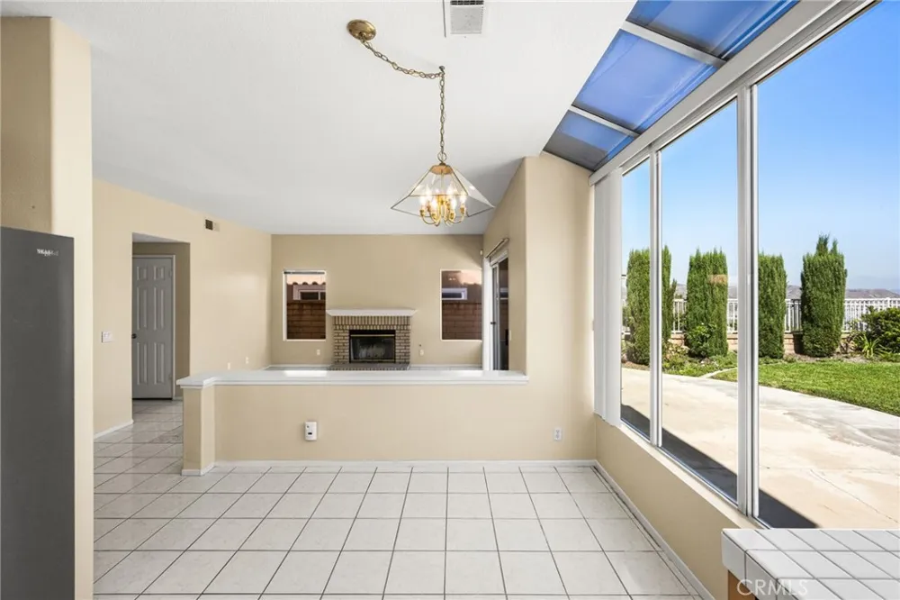 733 S Morningstar Drive Anaheim Hills, CA 92808