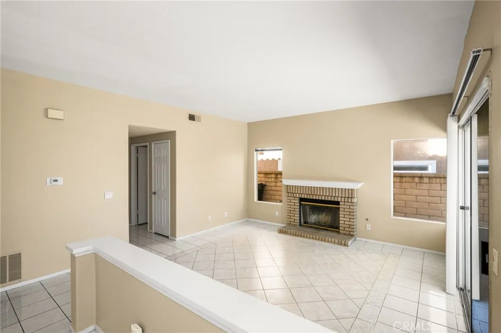 733 S Morningstar Drive Anaheim Hills, CA 92808