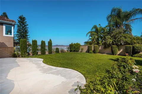 733 S Morningstar Drive