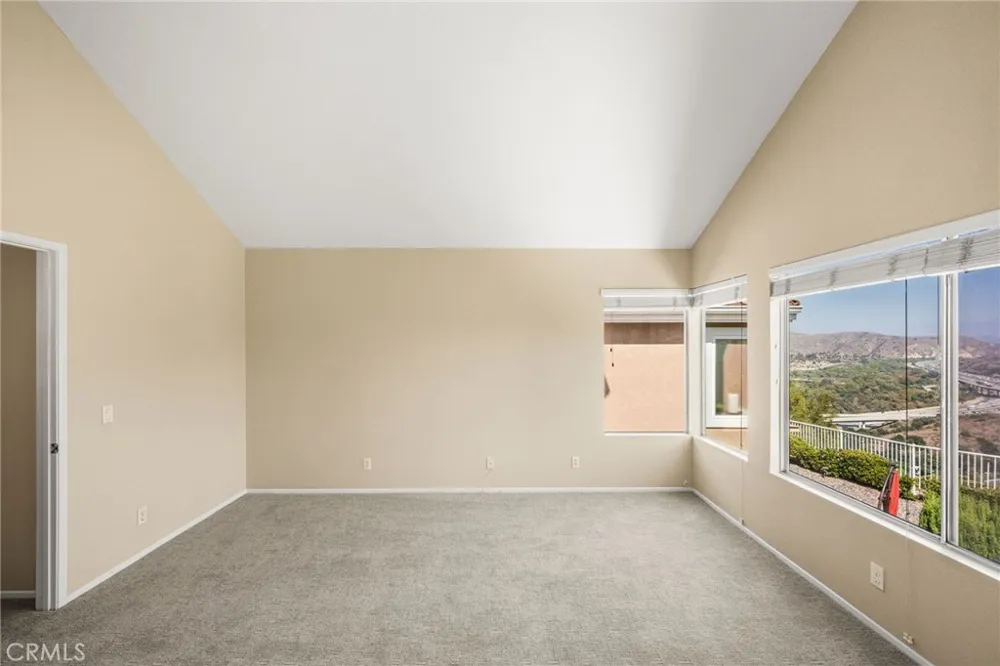 733 S Morningstar Drive Anaheim Hills, CA 92808