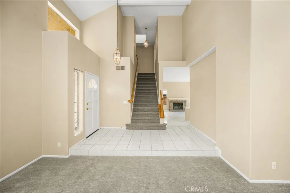 733 S Morningstar Drive Anaheim Hills, CA 92808